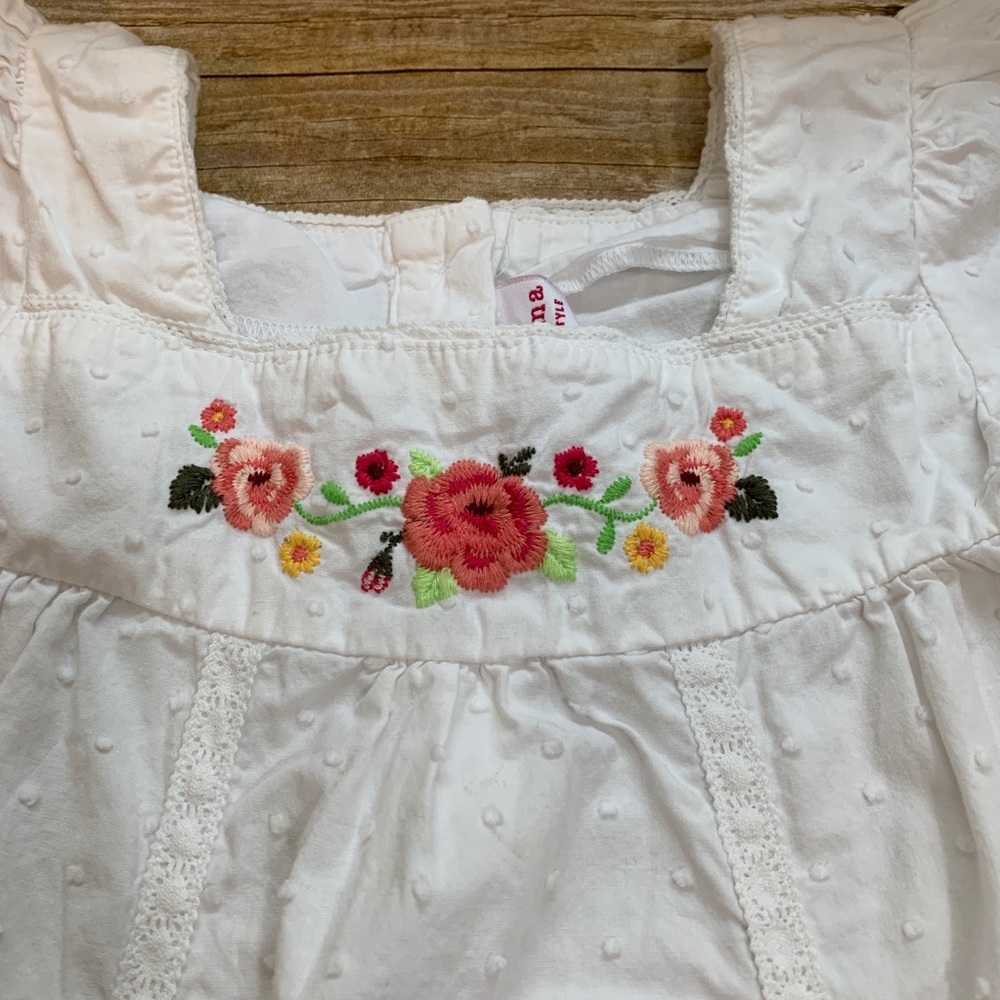 Girls Swiss dot top by Sonoma. Size 6x - Picture 2 of 6